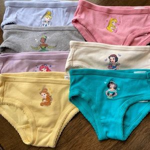 Gap Cotton Princess Toddler underwear's